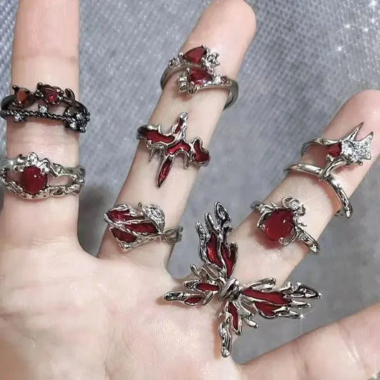 Aerix Vanta Goth Ring mit rotem Kristall