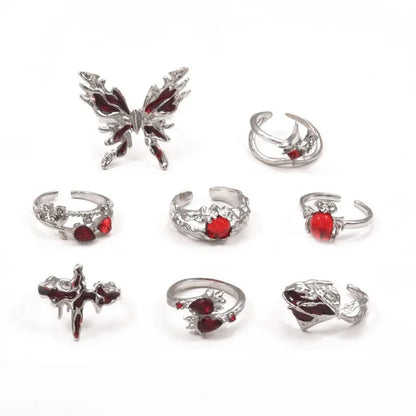 Aerix Vanta Goth Ring mit rotem Kristall